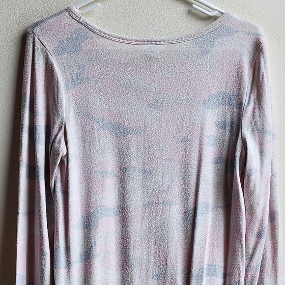Old Navy Pink/Gray Camo Scoop Neck Jersey Size Small - Picture 12 of 14